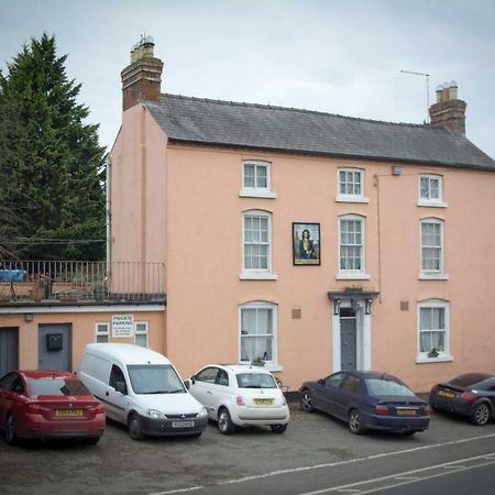 The Benbow Inn At Ruyton-Xi-Towns Buitenkant foto
